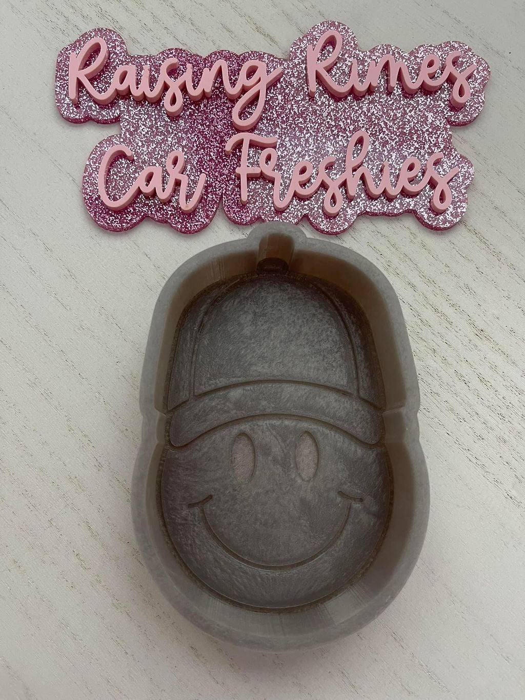 Wholesale - Smiley w/ Cap