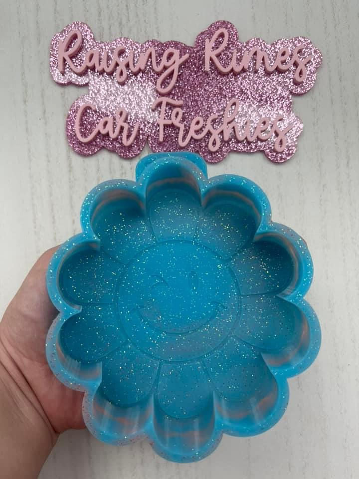 Wholesale - Retro Winky Flower