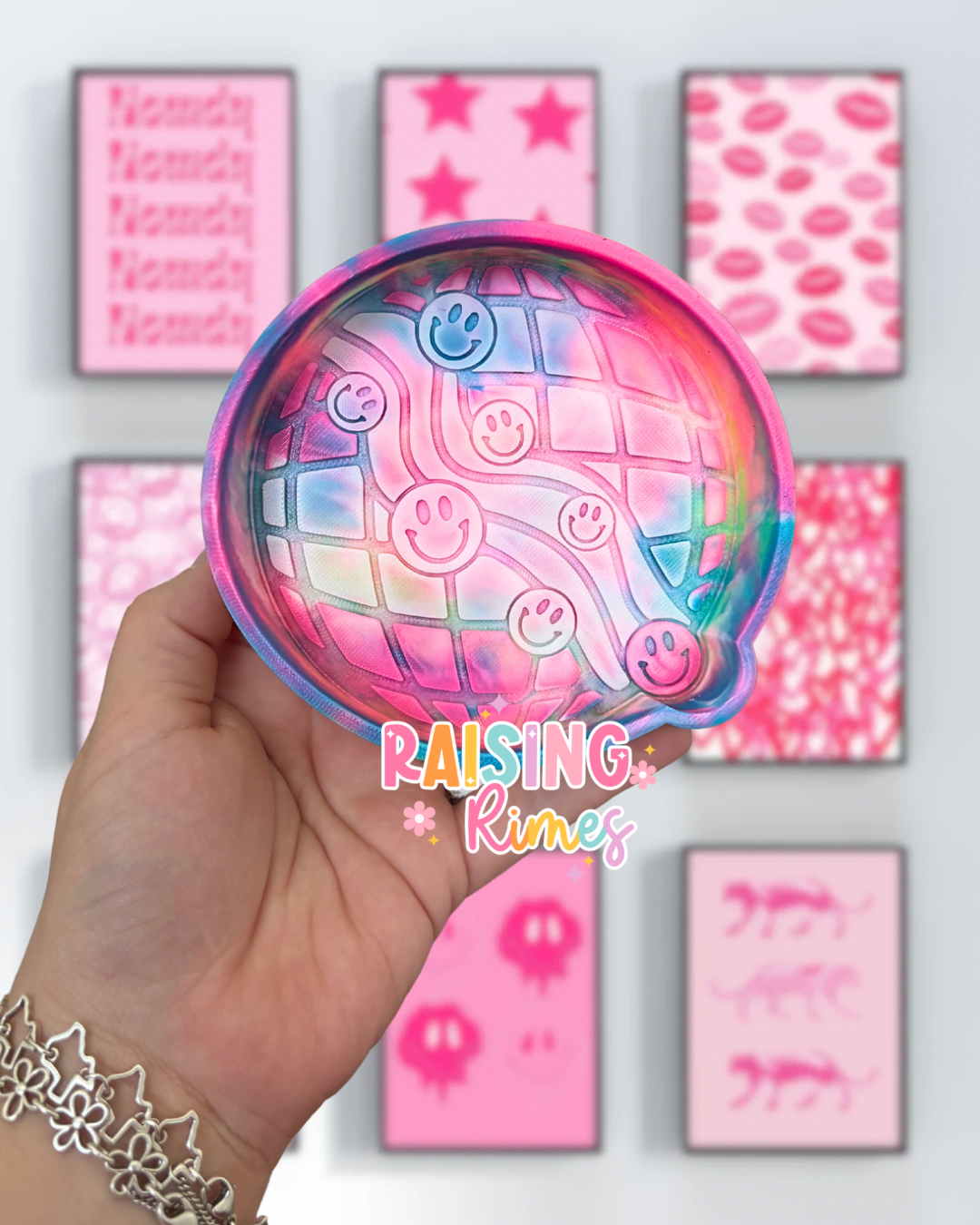 Wavy Smiley Disco Silicone Mold